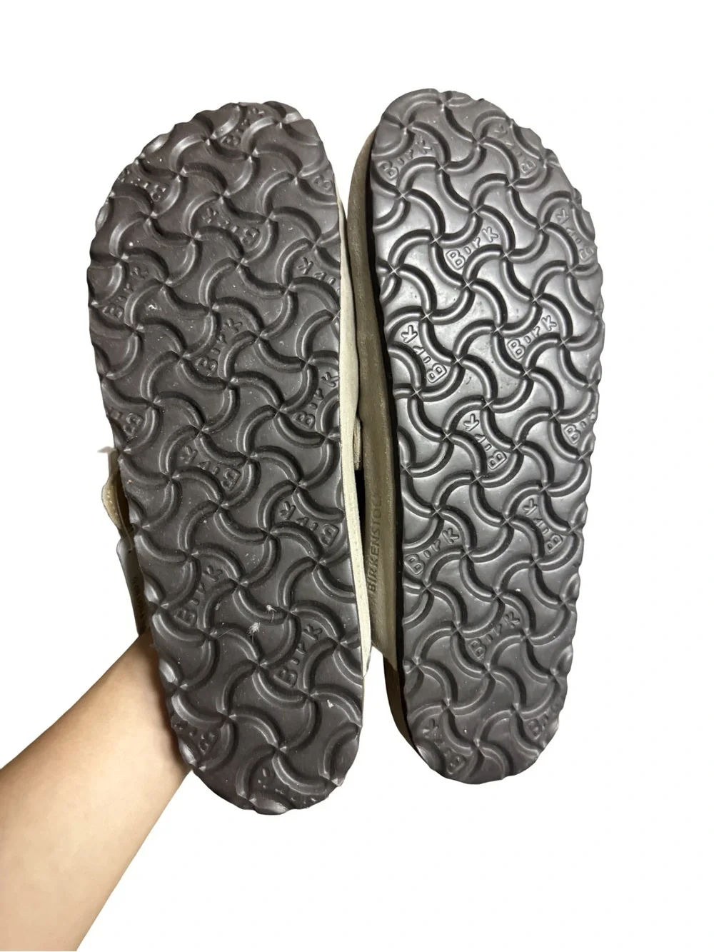 Birkenstock Men’s Fleece-Lined Clog - Taupe